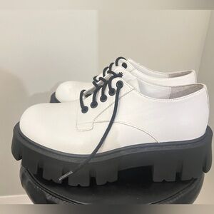 Brown’s B2 White Platform Shoes with Black Soles